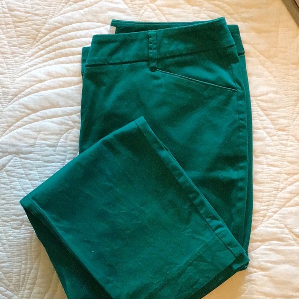 New York and Company Capris